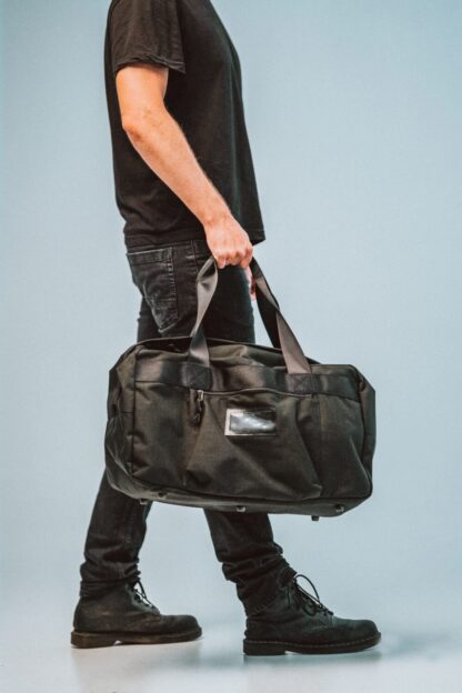 Galvi-Linda Travel Bag - Black